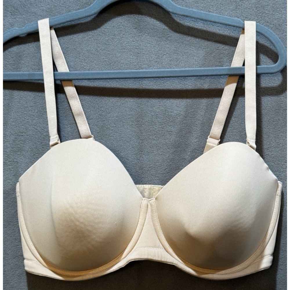 $72 Wacoal 854119 Underwire Convertible Stretchy Strapless Bra Size 40DDD Beige